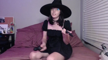 Trannyloser  31-10-2021